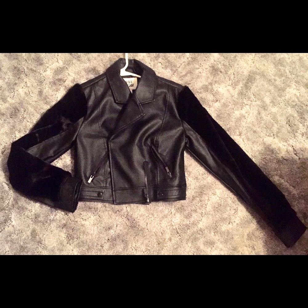 Rue21/Outer Edge new cropped Leather jacket